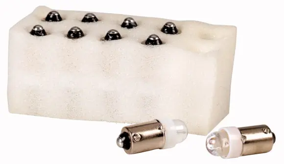 SK0007305-CZ20260306-083626-0-1772757393-pim-598468_1 EATON Dioda A22-LED-W LED BA9s bílá Cenová Bomba