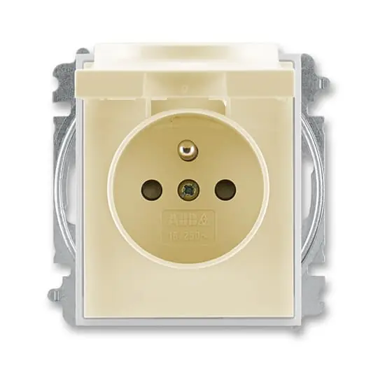 ABB Zásuvka 5519E-A02397 21,jednonásobná, chráněná, s clonkami a víčkem, bezšroubová, slonová kost/led bílá Ruční Výroba